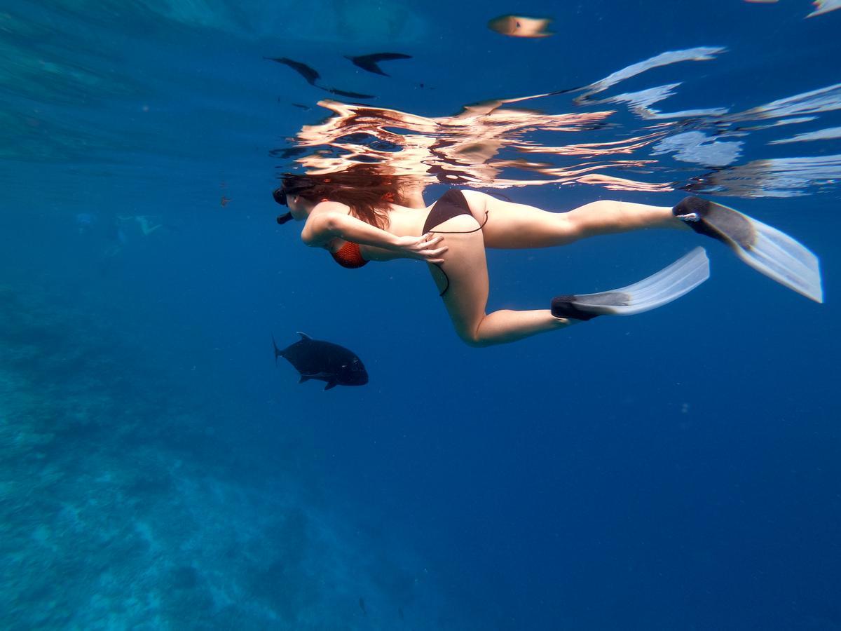 White Sand Lodge Maafushi Bagian luar foto